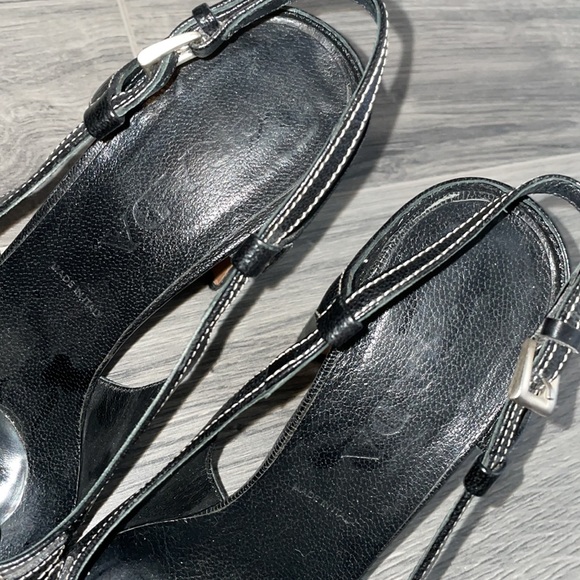 Authentic Prada genuine leather square toe shoes - Picture 5 of 11